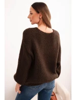 Dámský svetr s vlnou hrubé pleteniny a dlouhým rukávem hnědý Dámský svetr s vlnou hrubé pleteniny a dlouhým rukávem hnědý