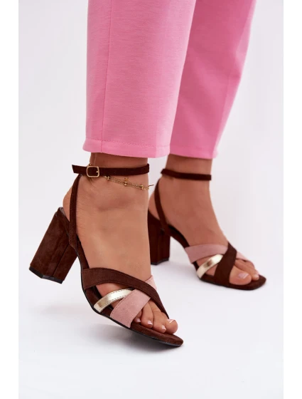 Dámské sandály na podpatku s pásky Eko semišové čokoládové model 21937481 - Boto