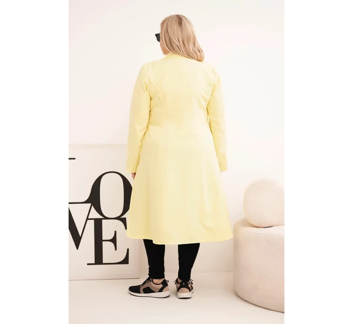 Dámský klasický kabát Plus Size s knoflíky a límcem žlutý