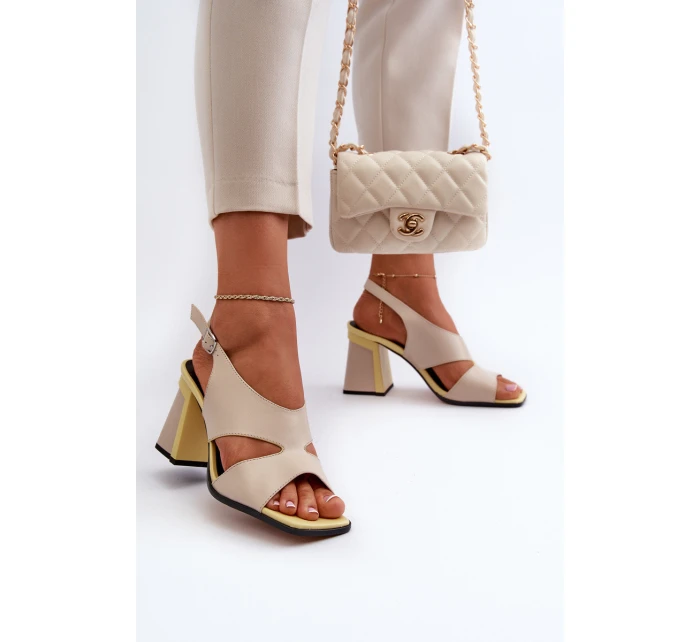 Dámské sandály na podpatku béžové D&A MR38-153