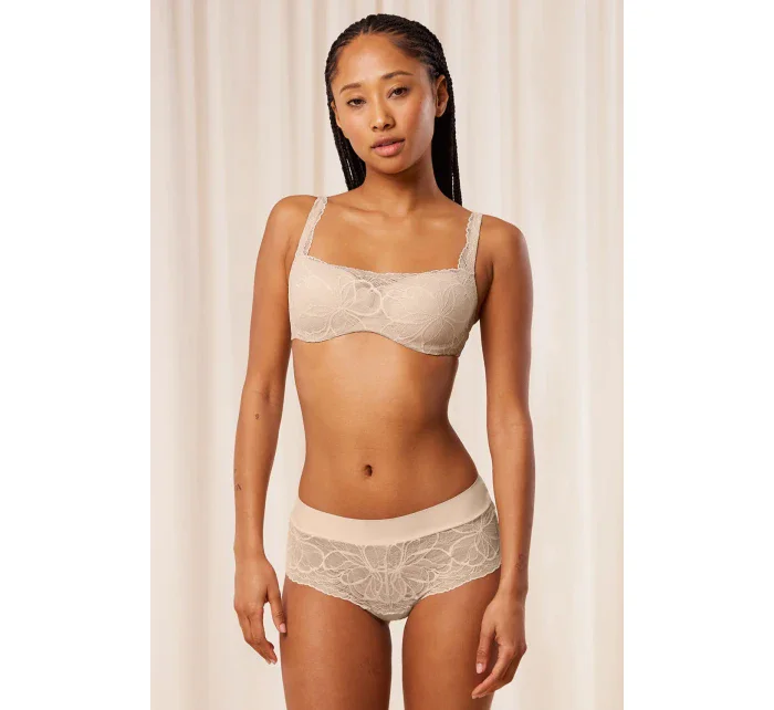 Body MakeUp Illusion Lace beige model 20529965 - Triumph Body MakeUp Illusion Lace beige model 20529965 - Triumph