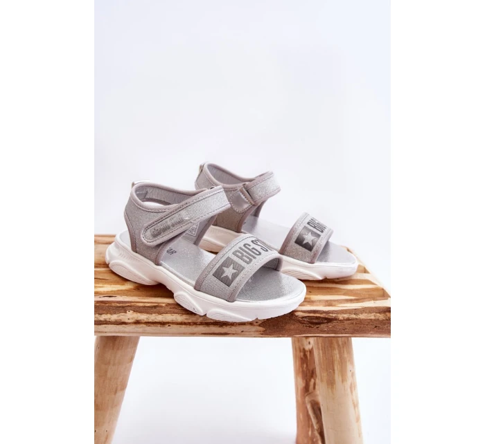 Dětské sandály na suchý zip Big Star model 21610582 stříbrne - Big Star Shoes Dětské sandály na suchý zip Big Star model 21610582 stříbrne - Big Star Shoes