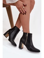 Dámské kotníkové boty na podpatku z eko kůže černé model 21747901 - Boto Dámské kotníkové boty na podpatku z eko kůže černé model 21747901 - Boto