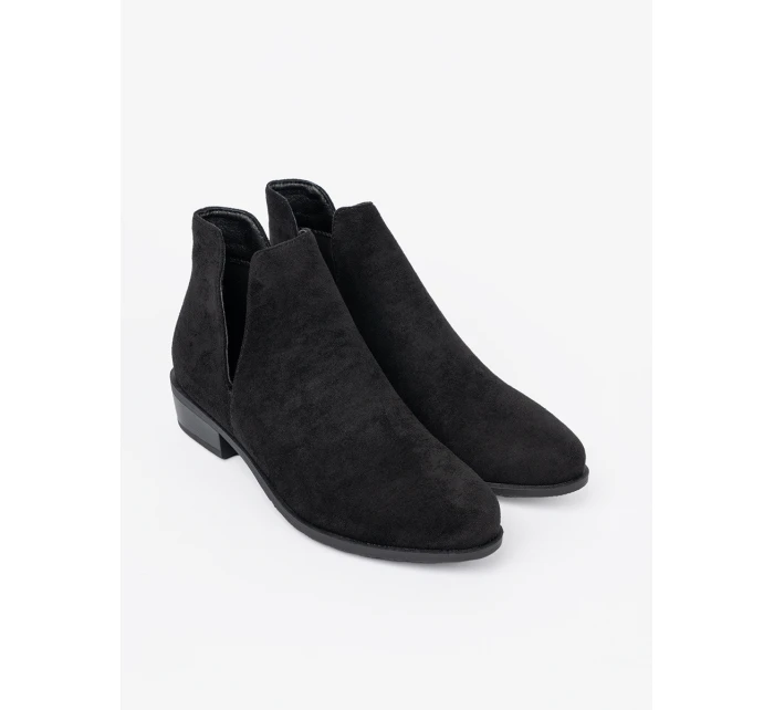 Trendy černé  kotníčkové boty dámské Obcas