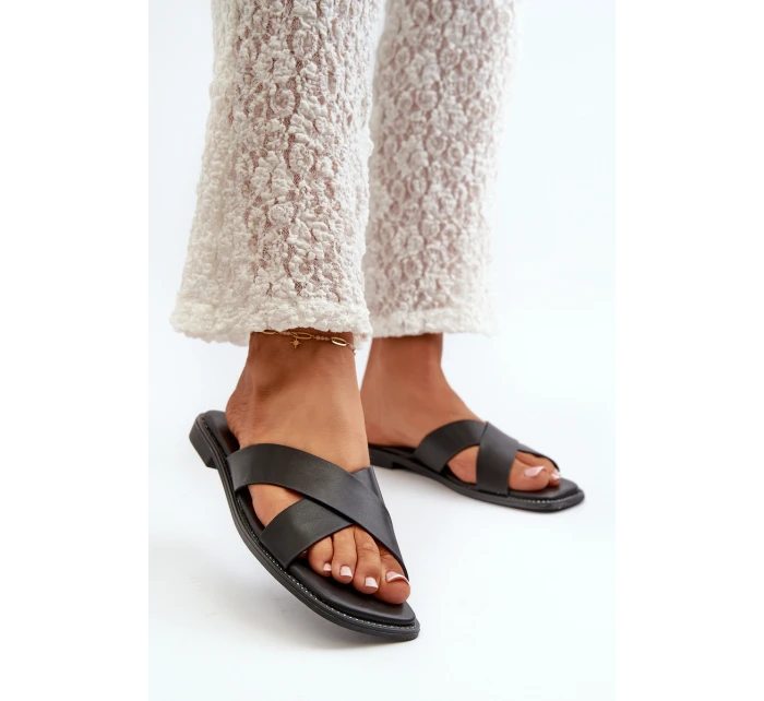 Dámské Sandály Na Ploché Podrážce Z Eko Kůže S.Barski KV27-002 Černé