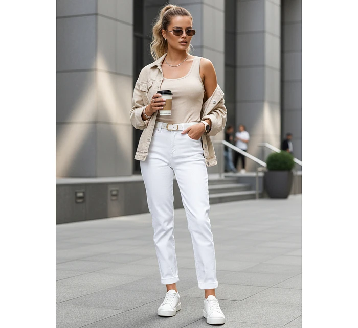 Dámské džíny mom fit s vysokým pasem a páskem bílé FashionStreet UY2924