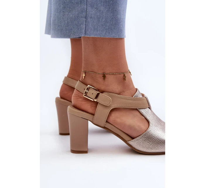 Dámské sandály na vysokém podpatku vyrobené z eko kůže, zlatá Queenmarie Dámské sandály na vysokém podpatku vyrobené z eko kůže, zlatá Queenmarie