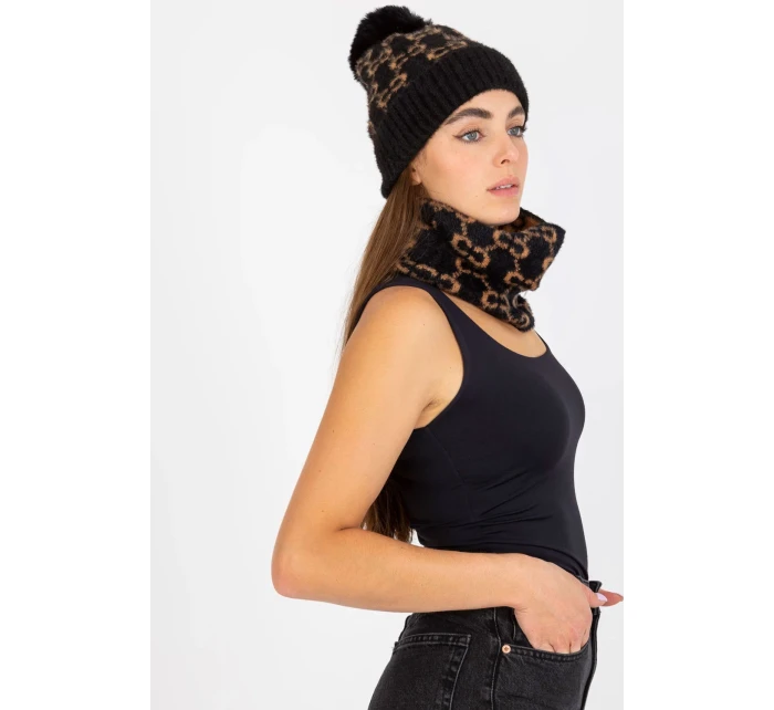 Čepice model 185911 AT Čepice model 185911 AT