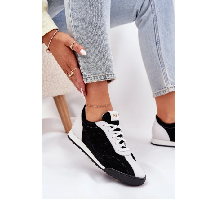 Dámské Kožené Sportovní Boty model 21690049 Černé - Laura Messi Dámské Kožené Sportovní Boty model 21690049 Černé - Laura Messi