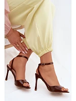 Dámské sandály na podpatku z umělé kůže hnědé Olissey