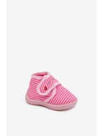 Dětské pantofle na suchý zip s pruhy růžové model 21793863 - Boto Dětské pantofle na suchý zip s pruhy růžové model 21793863 - Boto