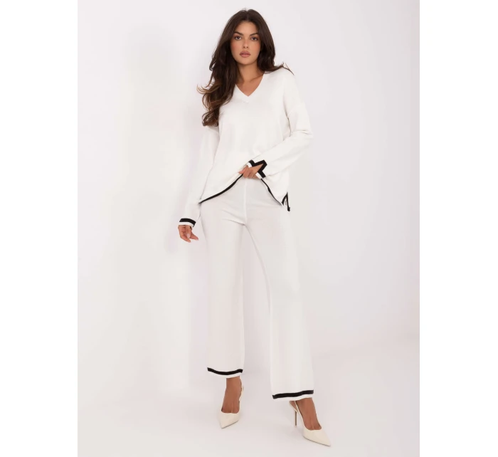 Komplet IT KMPL model 21302398 ecru - FPrice