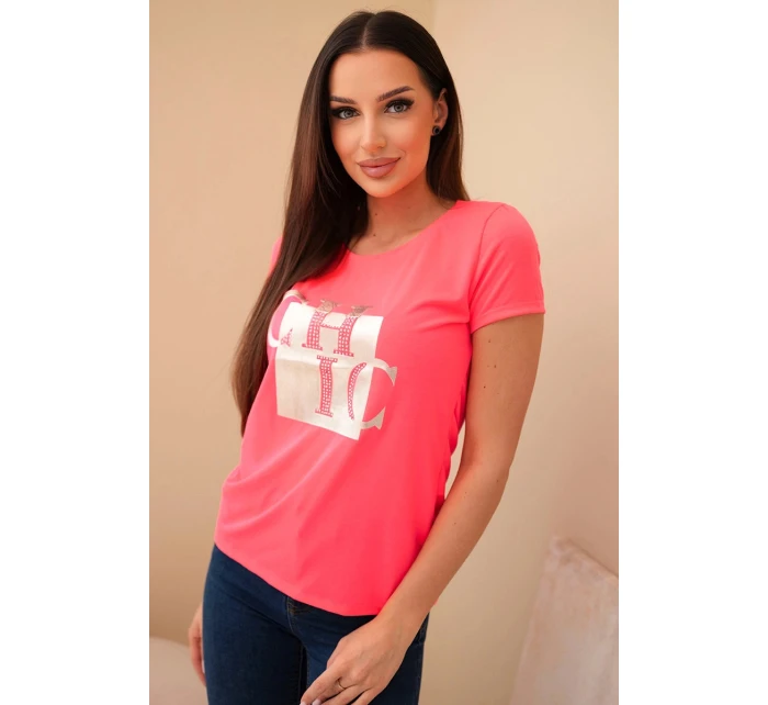 Dámské bavlněné tričko s potiskem CHIC růžový neon Dámské bavlněné tričko s potiskem CHIC růžový neon