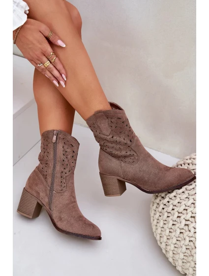 Dámské kožené kotníkové boty ve western stylu na podpatku S.Barski – hnědé