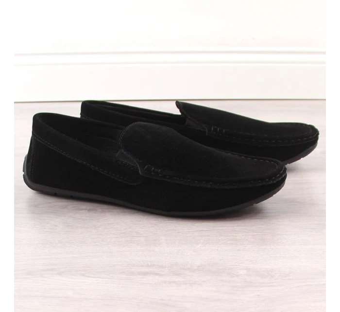 Pánské semišové prolamované mokasíny černé model 21904542 Pánské semišové prolamované mokasíny černé model 21904542