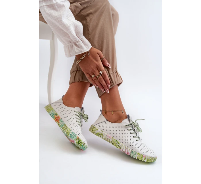 Dámské kožené polobotky se šněrováním bílé Farnalea