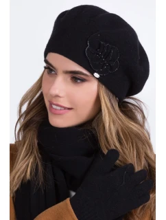 Kamea Justa barva: černá