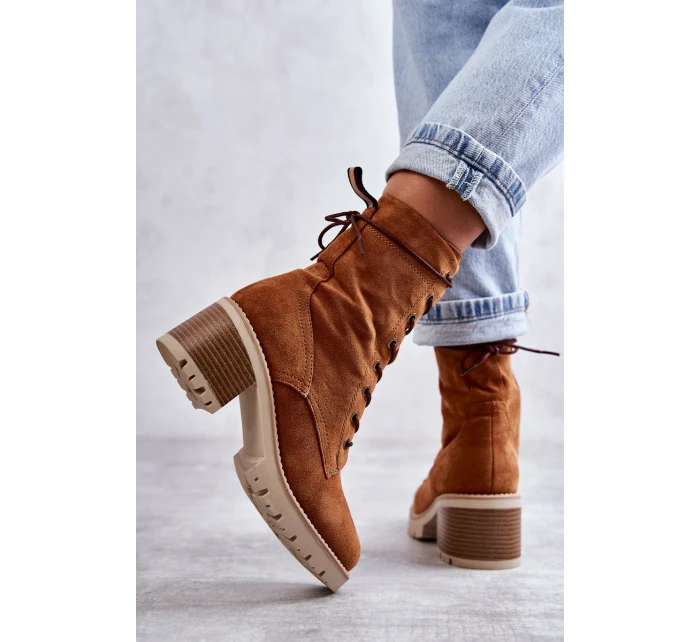 Dámské zateplené kozačky na vysokém podpatku Velbloud model 21596739 - Boto