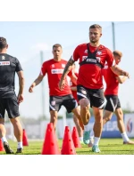 Vysoký sloupek Yakima Sport s otvory 100734