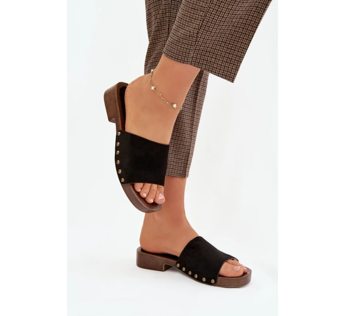 Dámské pantofle na ploché podrážce se zlatými nýty Černé Girella