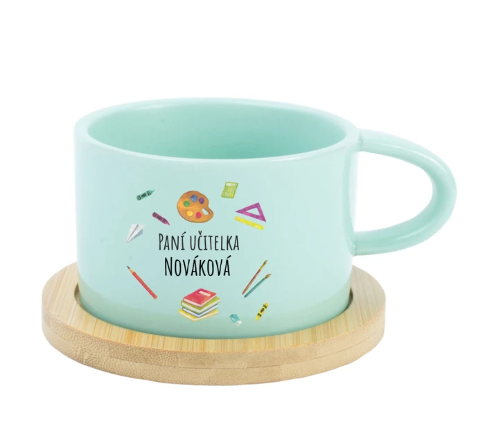 Personalizovaný keramický hrníček Makronka pro paní učitelku/pana učitele (pomůcky) Personalizovaný keramický hrníček Makronka pro paní učitelku/pana učitele (pomůcky)