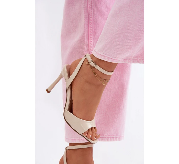 Dámské sandály na podpatku z umělé kůže béžové Olissey