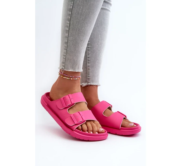 Lehké dámské pěnové pantofle s přezkami Big Star Fuchsia Lehké dámské pěnové pantofle s přezkami Big Star Fuchsia