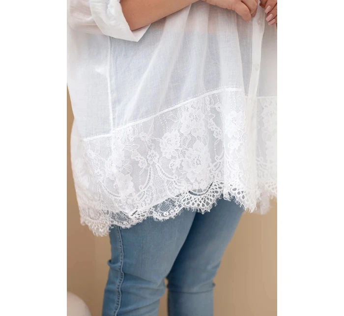 Dámská košile Plus Size bavlněná s krajkovým model 21886519 bílá - K-Fashion