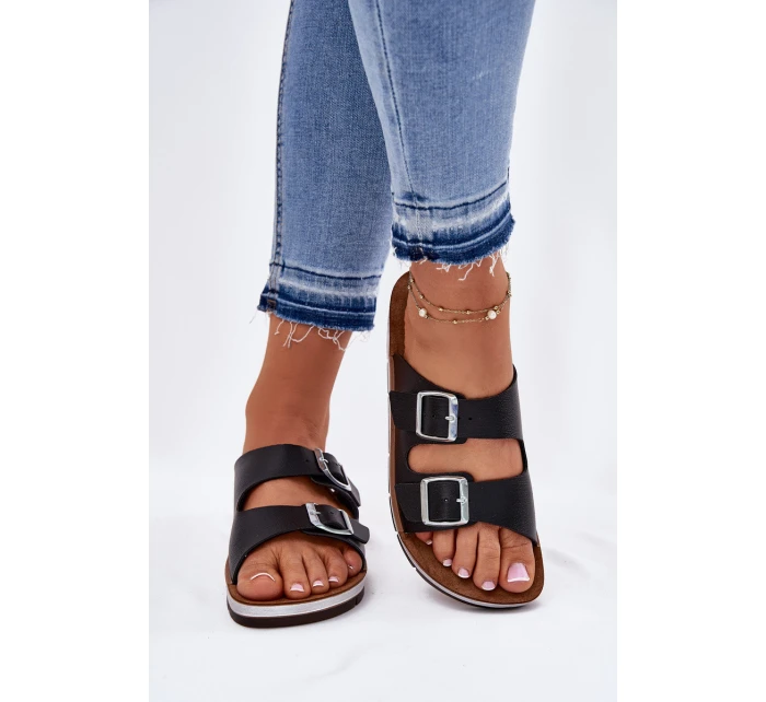 Dámské Sandały S Přezkami model 21697994 Černé - Inblu Dámské Sandały S Přezkami model 21697994 Černé - Inblu