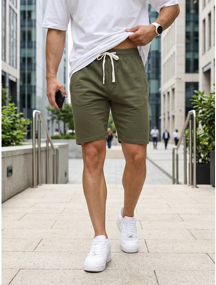 Spodenki męskie dresowe ze khaki model 22278509 - FashionStreet Spodenki męskie dresowe ze khaki model 22278509 - FashionStreet