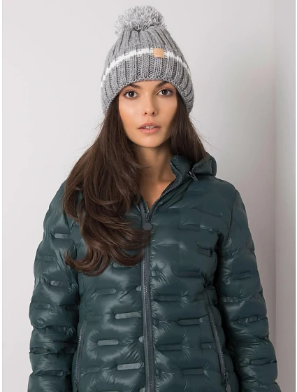 Dámská čepice JK CZ 35 model 15837286 šedá - FPrice Dámská čepice JK CZ 35 model 15837286 šedá - FPrice