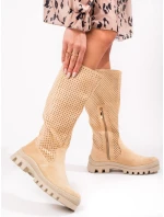 Módní dámské hnědé  kozačky na plochém podpatku