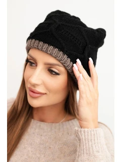 Dámská zimní čepice z vlny s proplétaným vzorem K443 černá + cappuccino