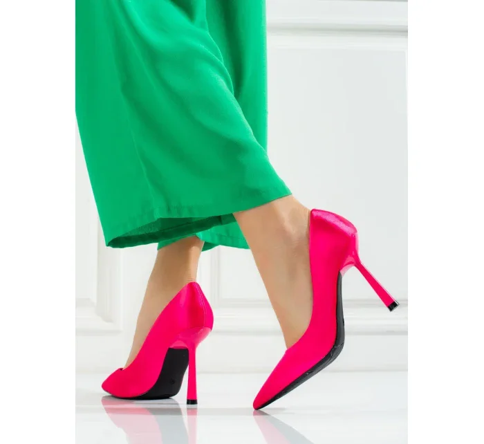 Krásné dámské růžové  lodičky na jehlovém podpatku