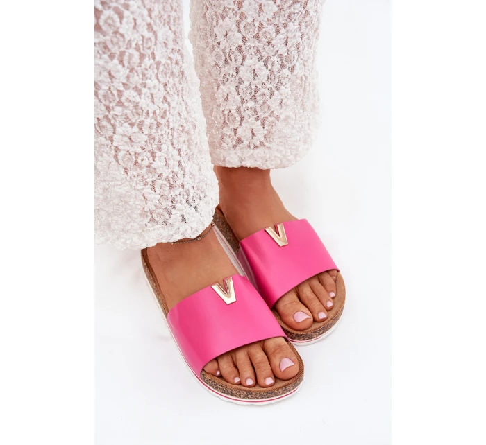Dámské sandály na korkové platformě s ozdobným detailem fuchsie Vessira Dámské sandály na korkové platformě s ozdobným detailem fuchsie Vessira