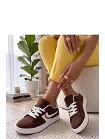 Sportovní boty na platformě model 227743 Solea Sportovní boty na platformě model 227743 Solea