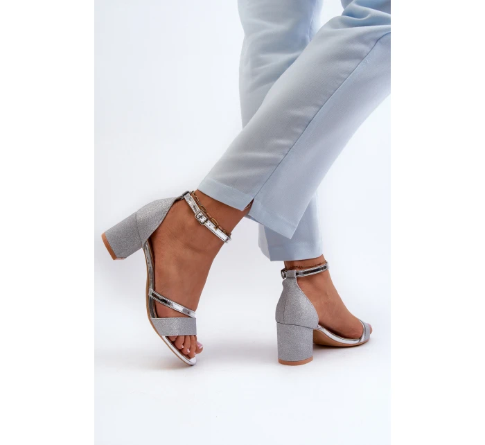 Dámské sandály na nízkém podpatku stříbrné Ploemis