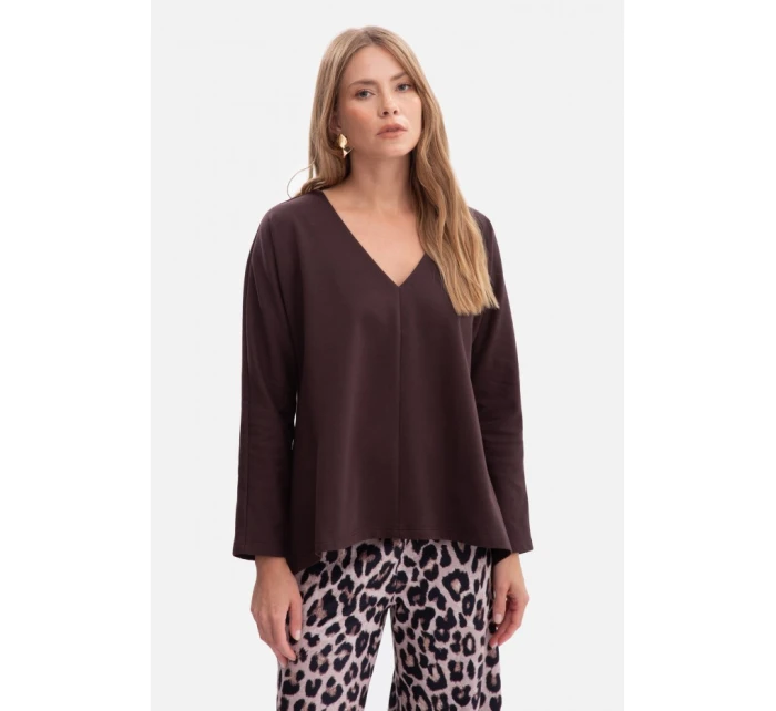 B304 Pletený svetr s výstřihem do V - tmavá čokoláda