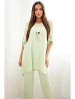 Komplet halenka + kalhoty s přívěskem model 22159087 - K-Fashion Komplet halenka + kalhoty s přívěskem model 22159087 - K-Fashion