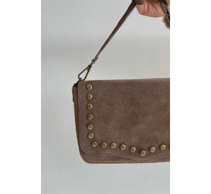 Semišová kožená kabelka s cvočky – béžová Rhenna Semišová kožená kabelka s cvočky – béžová Rhenna