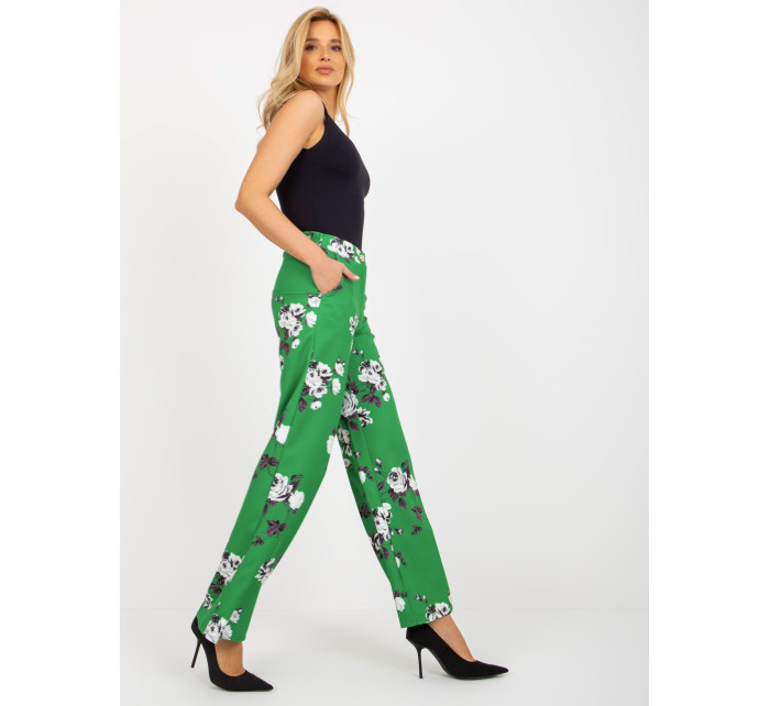 Zelené široké látkové kalhoty s květinami z obleku