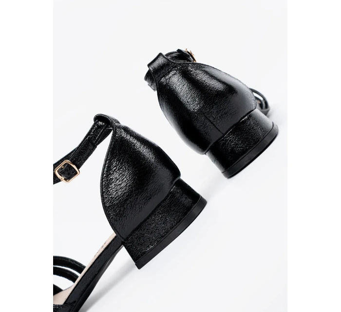 Krásné dámské sandály černé Obcas Krásné dámské sandály černé Obcas