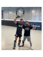 Chrániče holenních kostí M - Phantom White Chrániče holenních kostí M - Phantom White