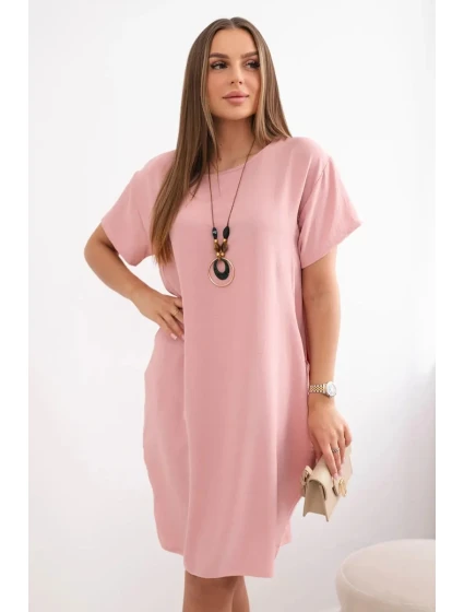 Šaty s kapsami a přívěskem tmavě pudrově růžová Šaty s kapsami a přívěskem tmavě pudrově růžová