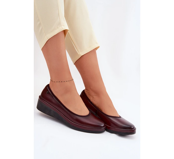 Kožené dámské polobotky na platformě Vinceza 39987 bordó