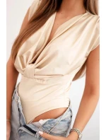 Dámská saténová halenka model 21770363 béžová - Kesi Dámská saténová halenka model 21770363 béžová - Kesi