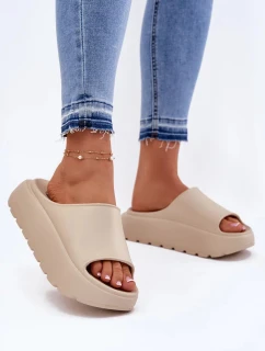 Dámské pěnové pantofle na platformě – béžové