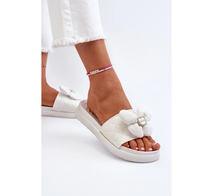 Dámské šedé sandály s ozdobou na nízké platformě Cedrella Dámské šedé sandály s ozdobou na nízké platformě Cedrella