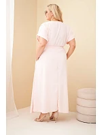 Dámské plus size šaty s model 22159131 pasem cukrově růžová - K-Fashion