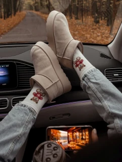 Dámské ponožky v Ecru model 21680528 - Milena